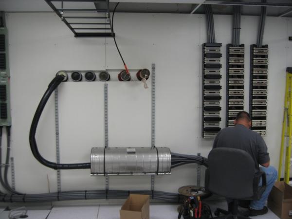 outcabling107.jpg